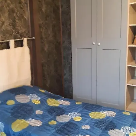 Les Bois Georges بيت للعطل *
